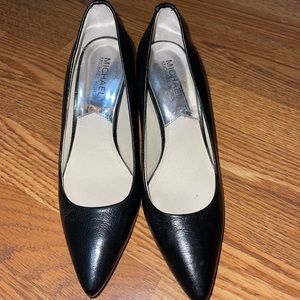 Michael Kors pointed toe black heel